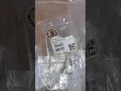 リコー MPC3501 GRIC040-060用の圧力ロールギア AB014329