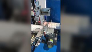 インクカートリッジの組立ライン